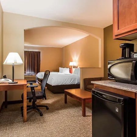 Quality Suites New Iberia Exterior photo