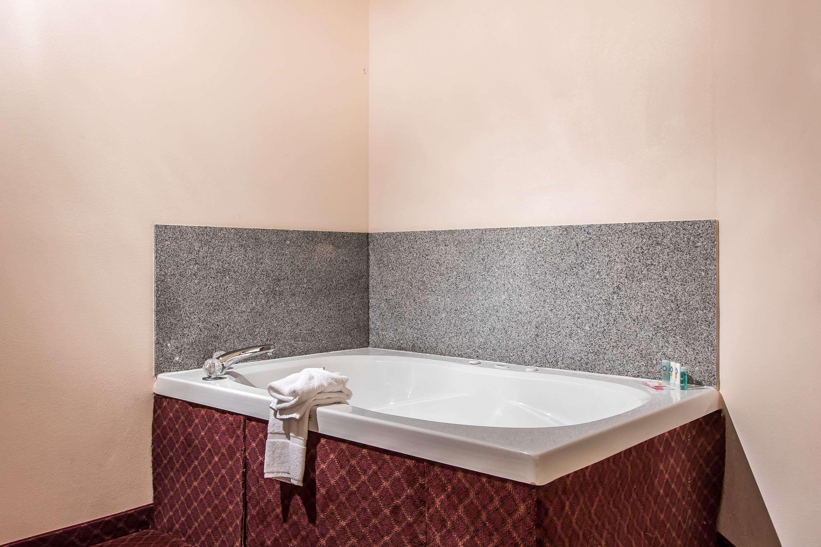 Quality Hotel 2*